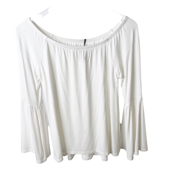 NWT Chaser White Rice Off Shoulder Top with Bell Sleeves Size Small - Picture 3 of 7